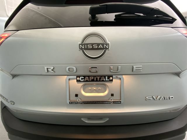 Used 2023 Nissan Rogue SV w/ SV Premium B Package AWD/4WD image 26