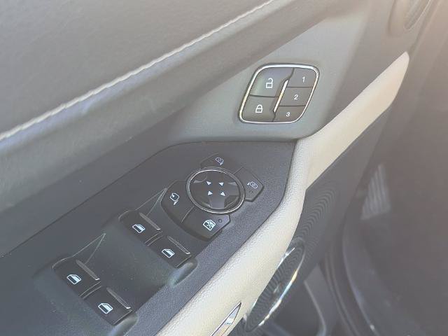 Certified 2024 Ford Expedition Limited AWD/4WD image 19