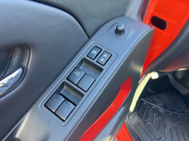 Used 2025 Nissan Frontier PRO-4X w/ Tow Package image 27