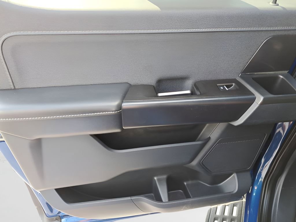 Used 2022 Ford F150 Raptor w/ Convenience Package image 7