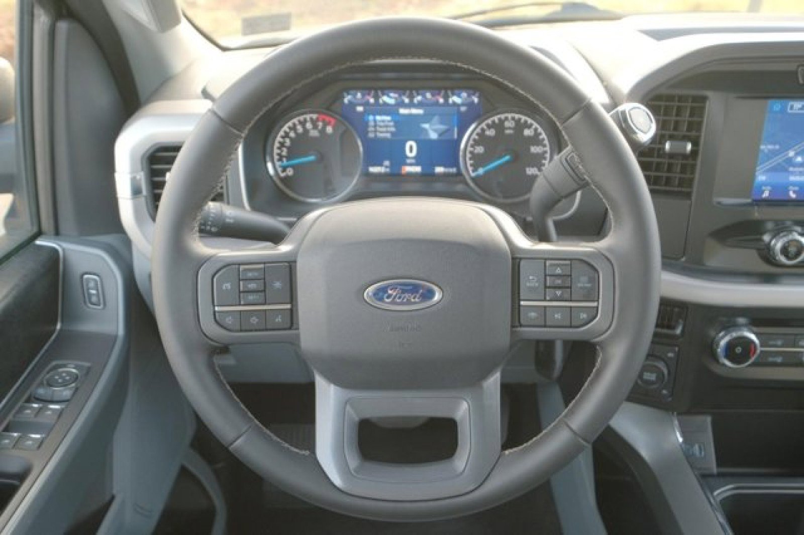 Used 2023 Ford F150 XLT w/ Equipment Group 301A Mid image 18