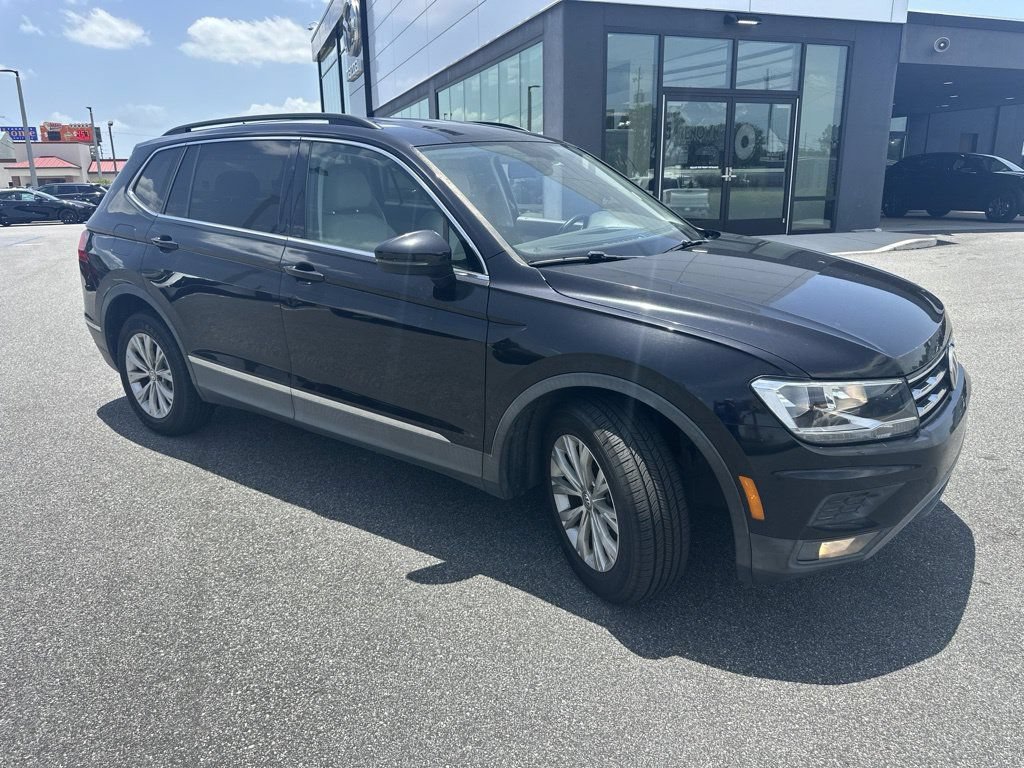 Used 2018 Volkswagen Tiguan SE