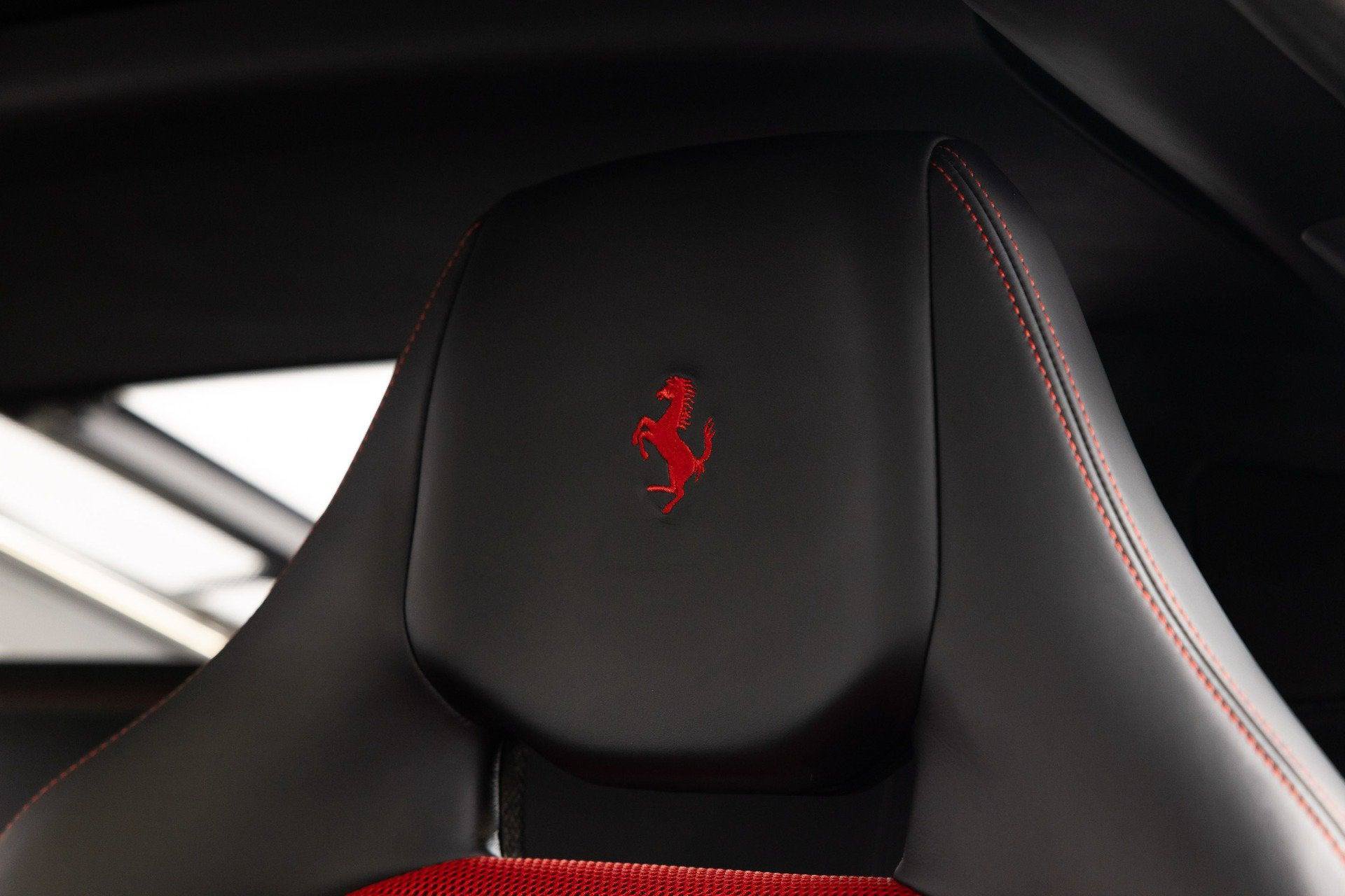 Certified 2014 Ferrari 458 Speciale Coupe RWD image 59