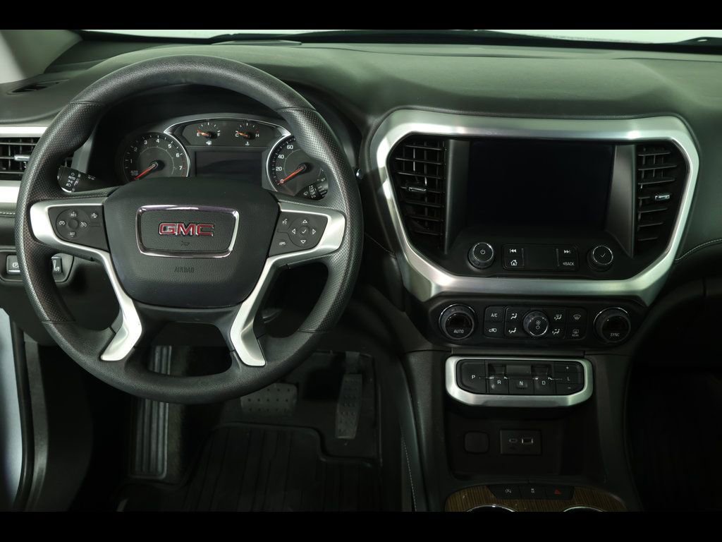 Used 2023 GMC Acadia SLE w/ Driver Convenience Package image 17