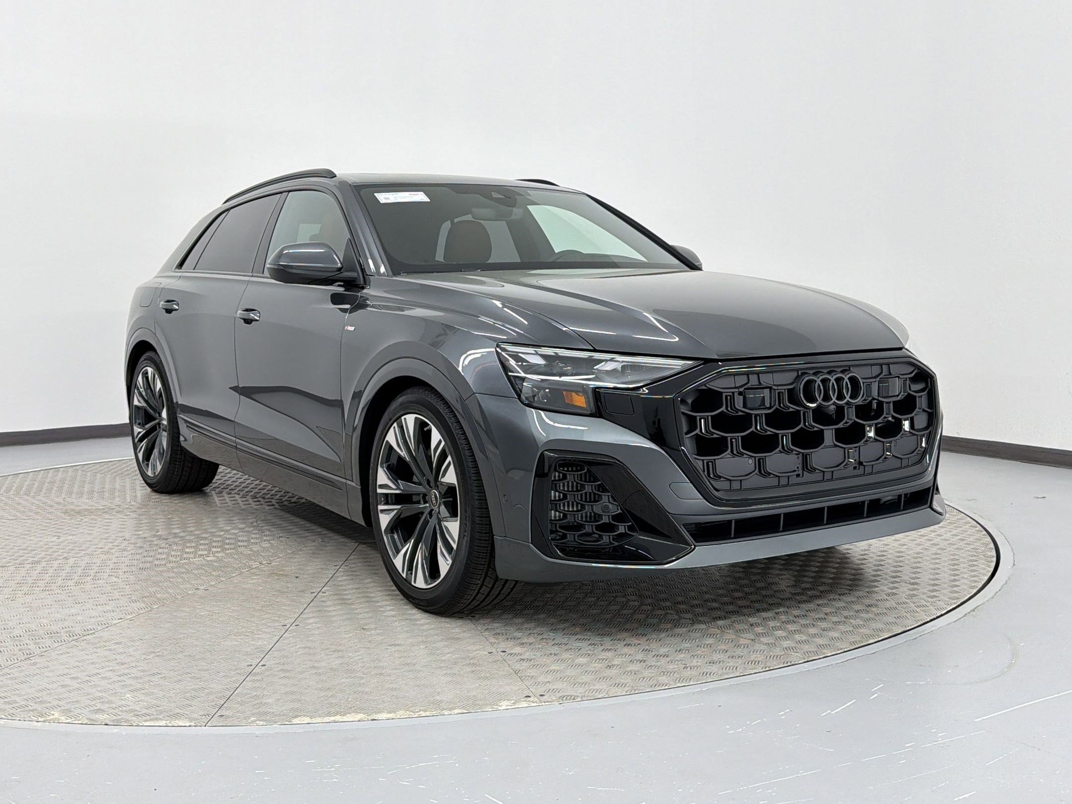 New 2026 Audi Q8 Prestige image 7