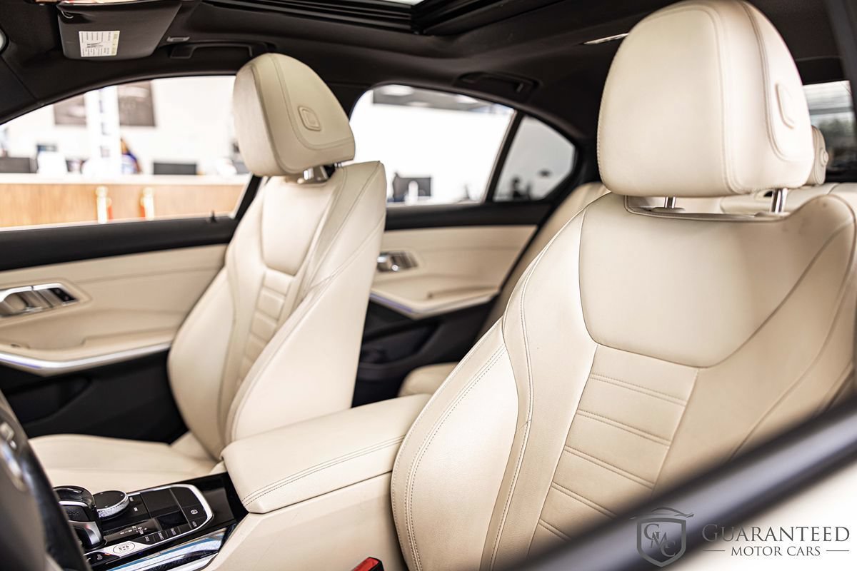 Used 2019 BMW 330i xDrive Sedan w/ Convenience Package AWD/4WD image 16