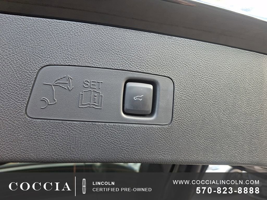 Used 2024 Lincoln Corsair AWD image 29