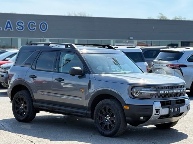 Used 2025 Ford Bronco Sport Badlands AWD/4WD image 40