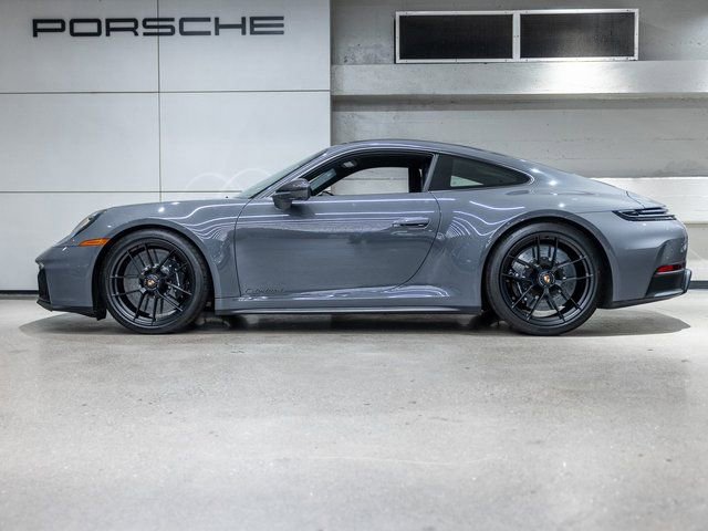 Used 2025 Porsche 911 Carrera 4 GTS image 2