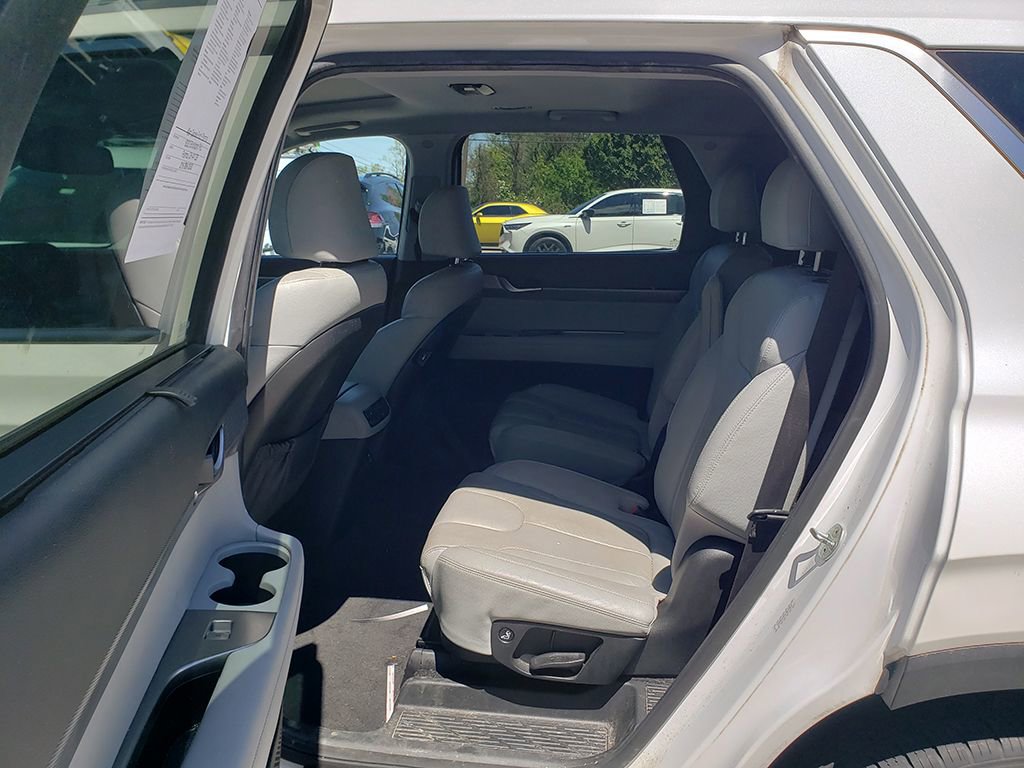Used 2020 Hyundai Palisade SEL w/ Premium Package FWD image 7
