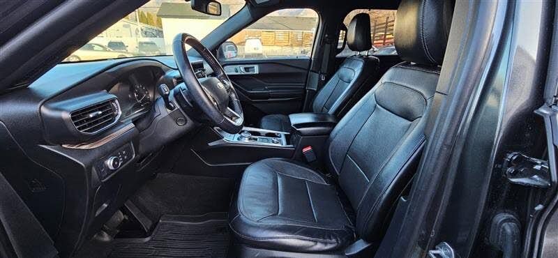 Used 2020 Ford Explorer Limited w/ Class III Trailer Tow Package image 15