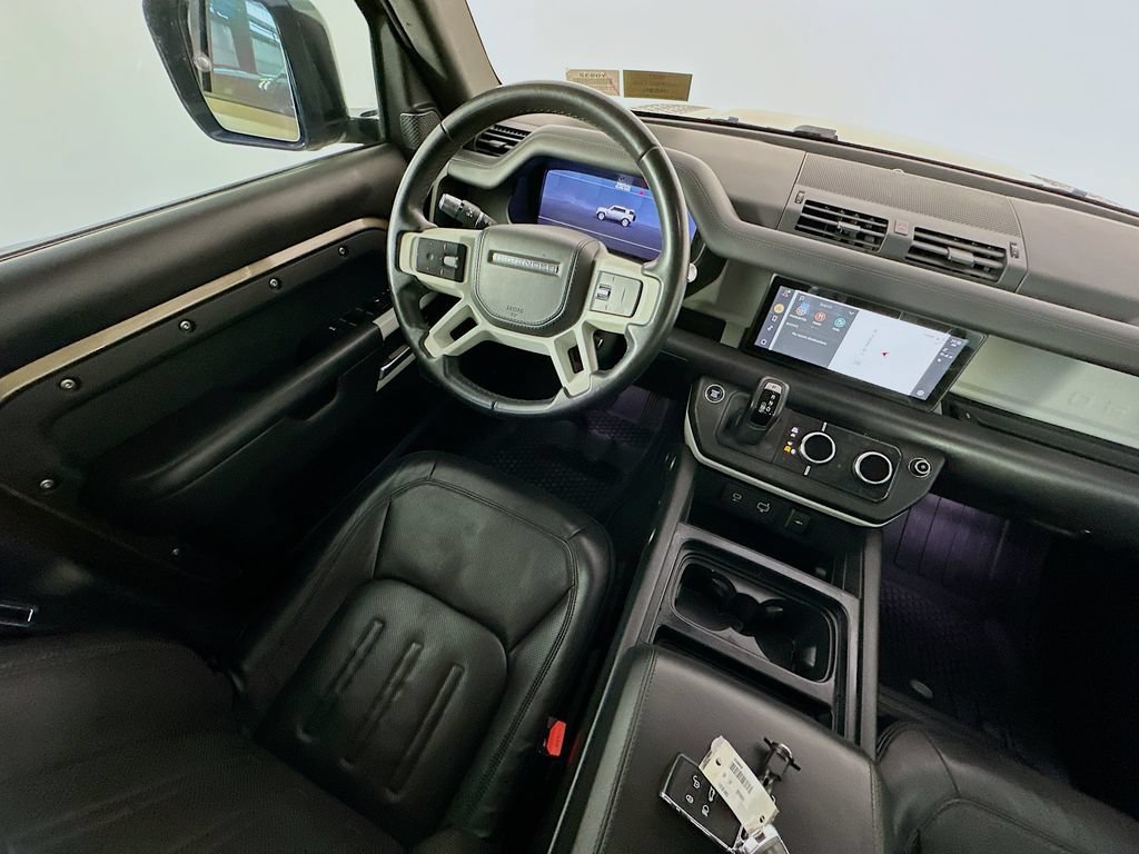 Used 2020 Land Rover Defender 110 SE AWD/4WD image 9