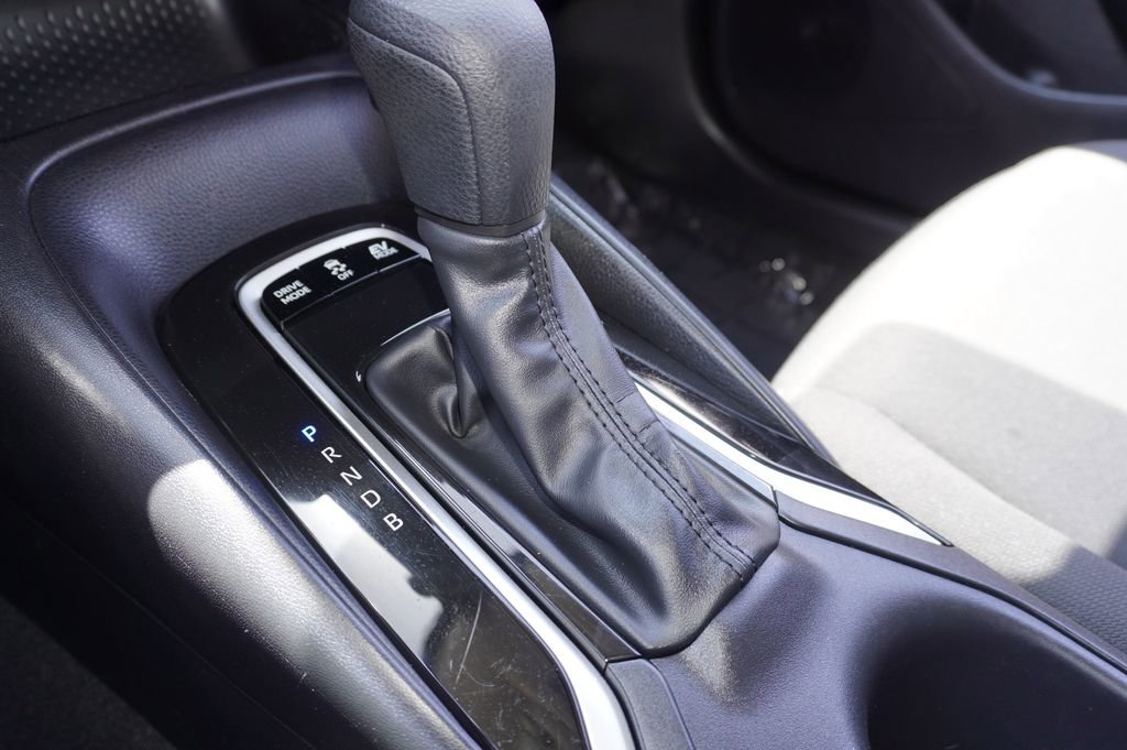 Certified 2025 Toyota Corolla LE FWD image 17