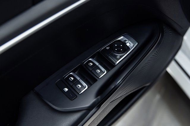 Used 2022 Kia K5 GT-Line image 12