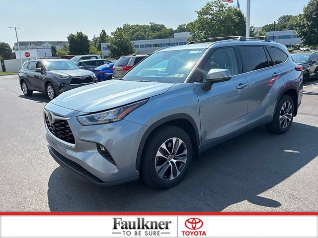 Certified 2020 Toyota Highlander XLE AWD/4WD image 18