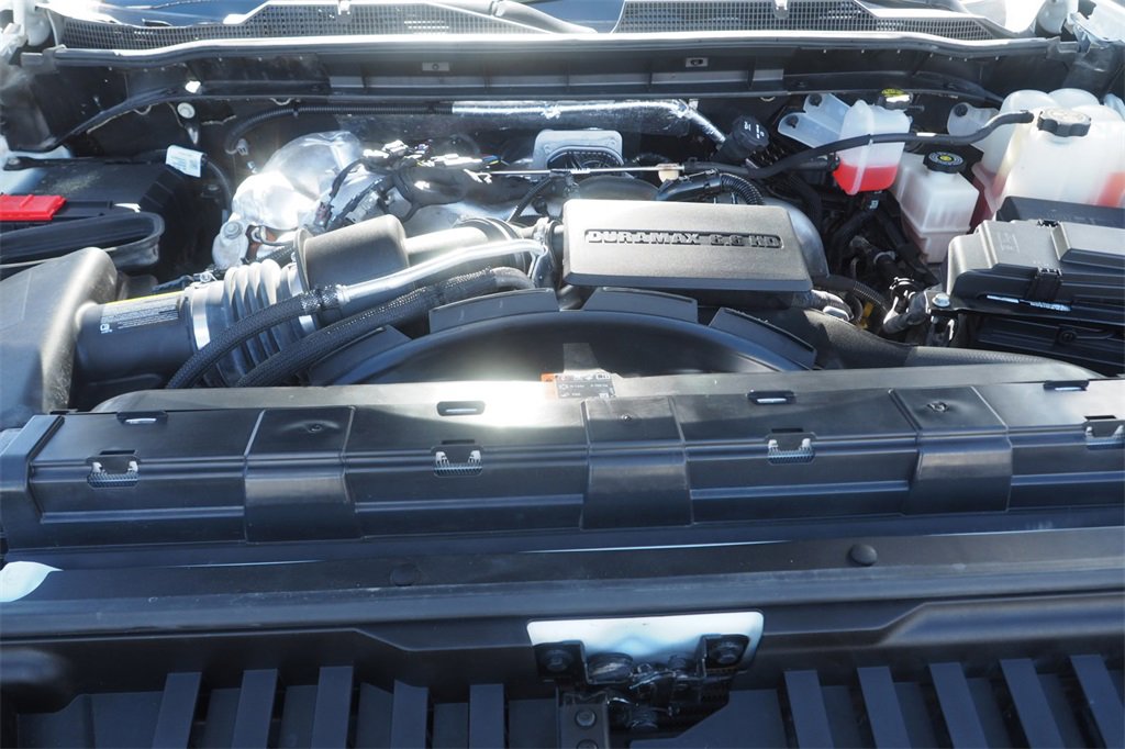 Used 2024 Chevrolet Silverado 2500 LT image 23