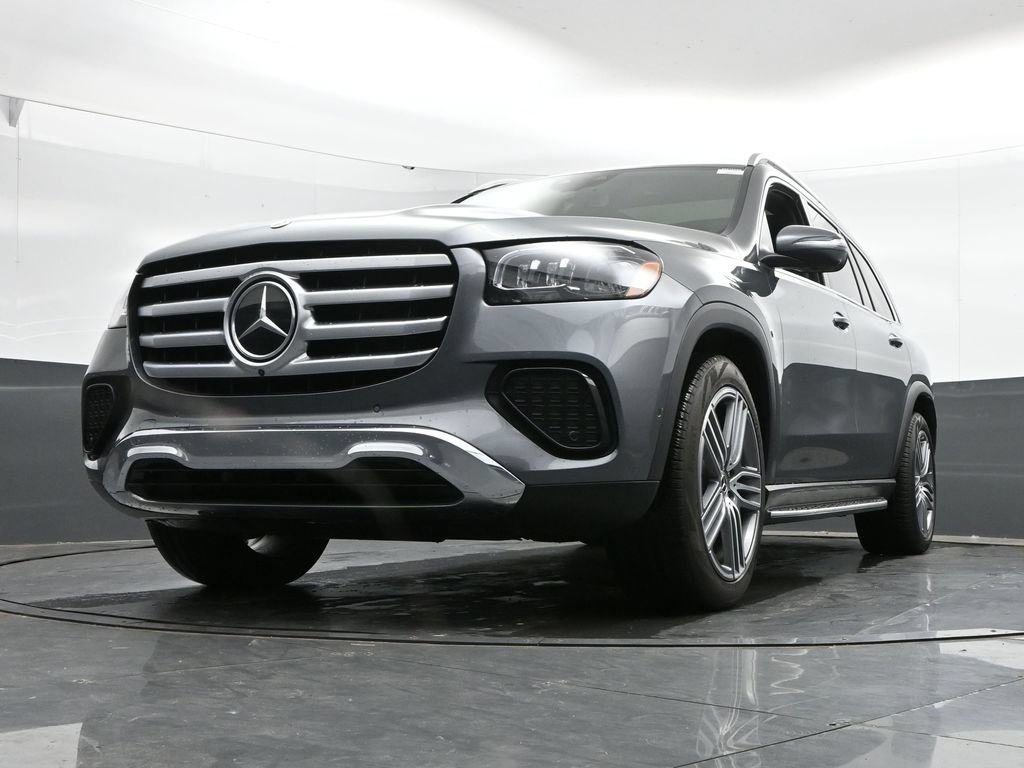 Used 2024 Mercedes-Benz GLS 450 4MATIC image 46