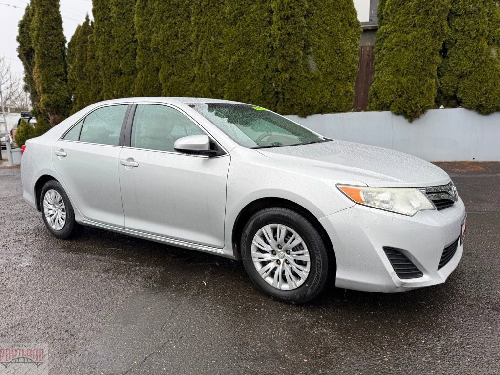 Used 2013 Toyota Camry LE
