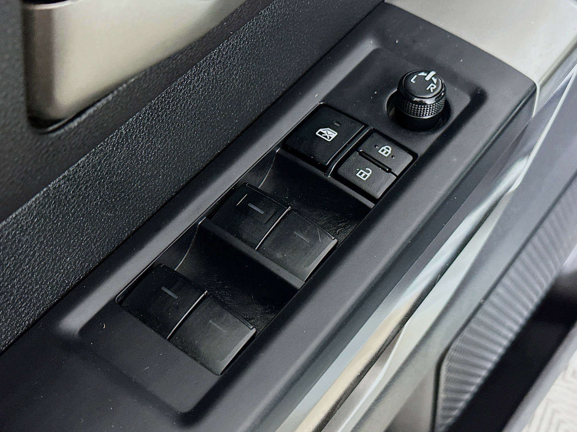 Used 2023 Toyota Tundra SR5 w/ TRD Off-Road Package image 18