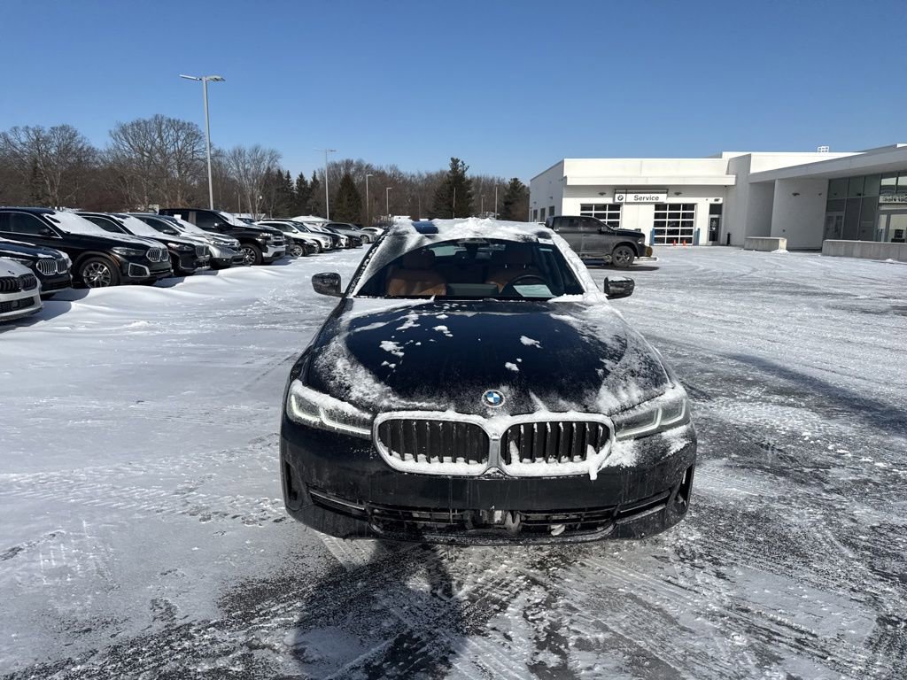 Used 2023 BMW 530i xDrive w/ Executive Package image 2