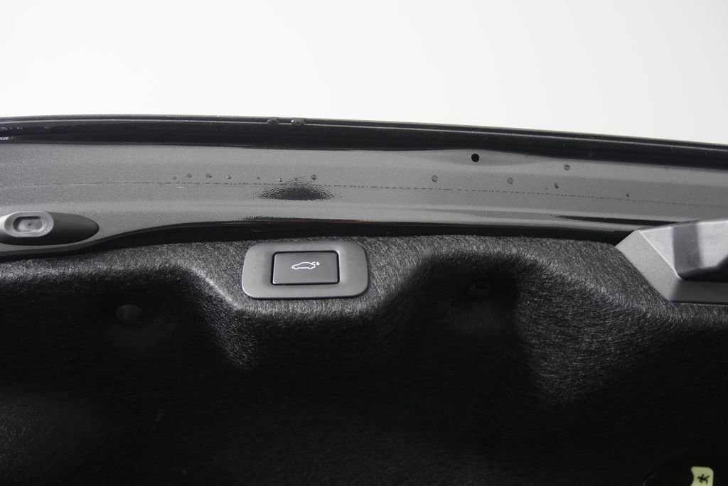 Used 2024 Lexus ES 350 F Sport w/ Accessory Package (Z2) image 18