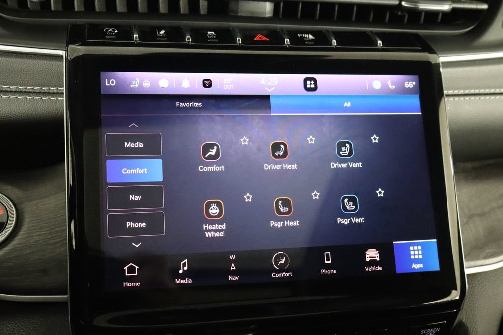 Used 2022 Jeep Grand Cherokee L Limited w/ Luxury Tech Group II AWD/4WD image 43