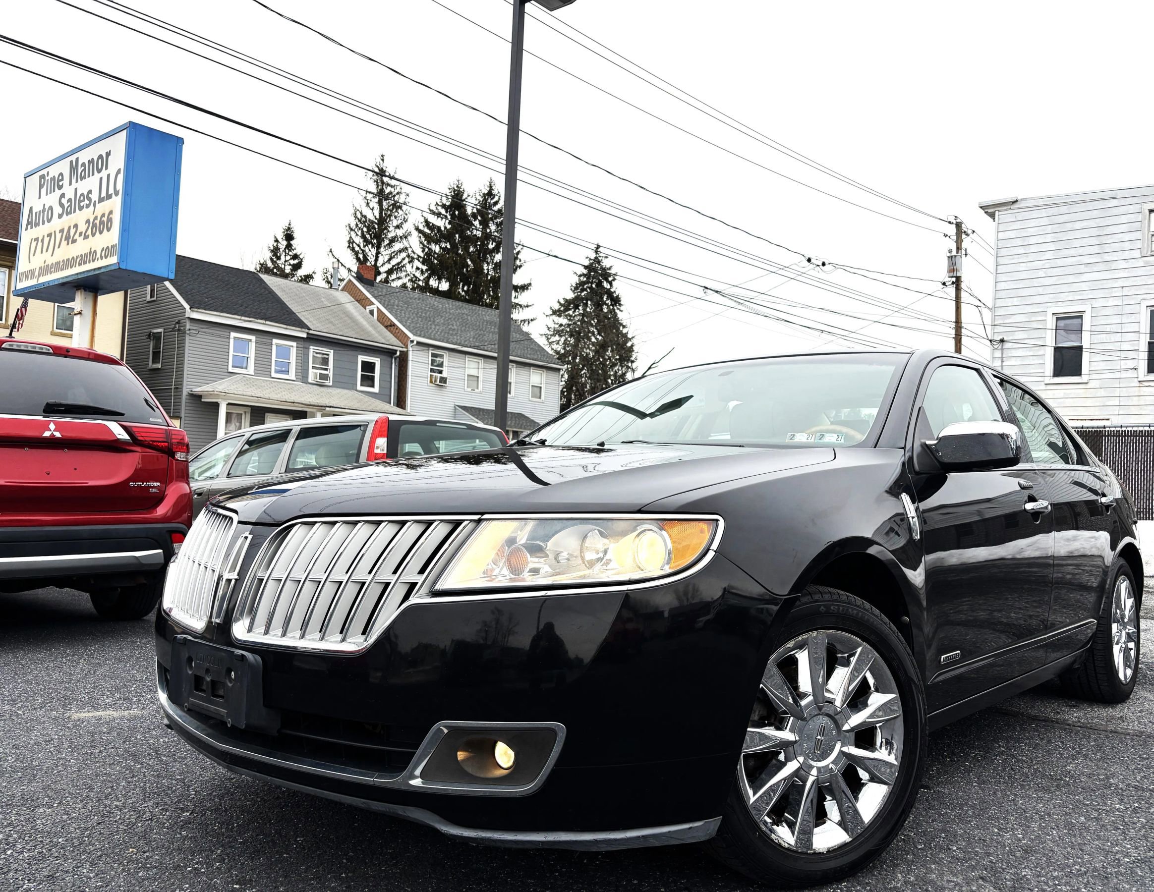Used 2011 Lincoln MKZ Hybrid w/ 201A Rapid Spec Order Code image 1
