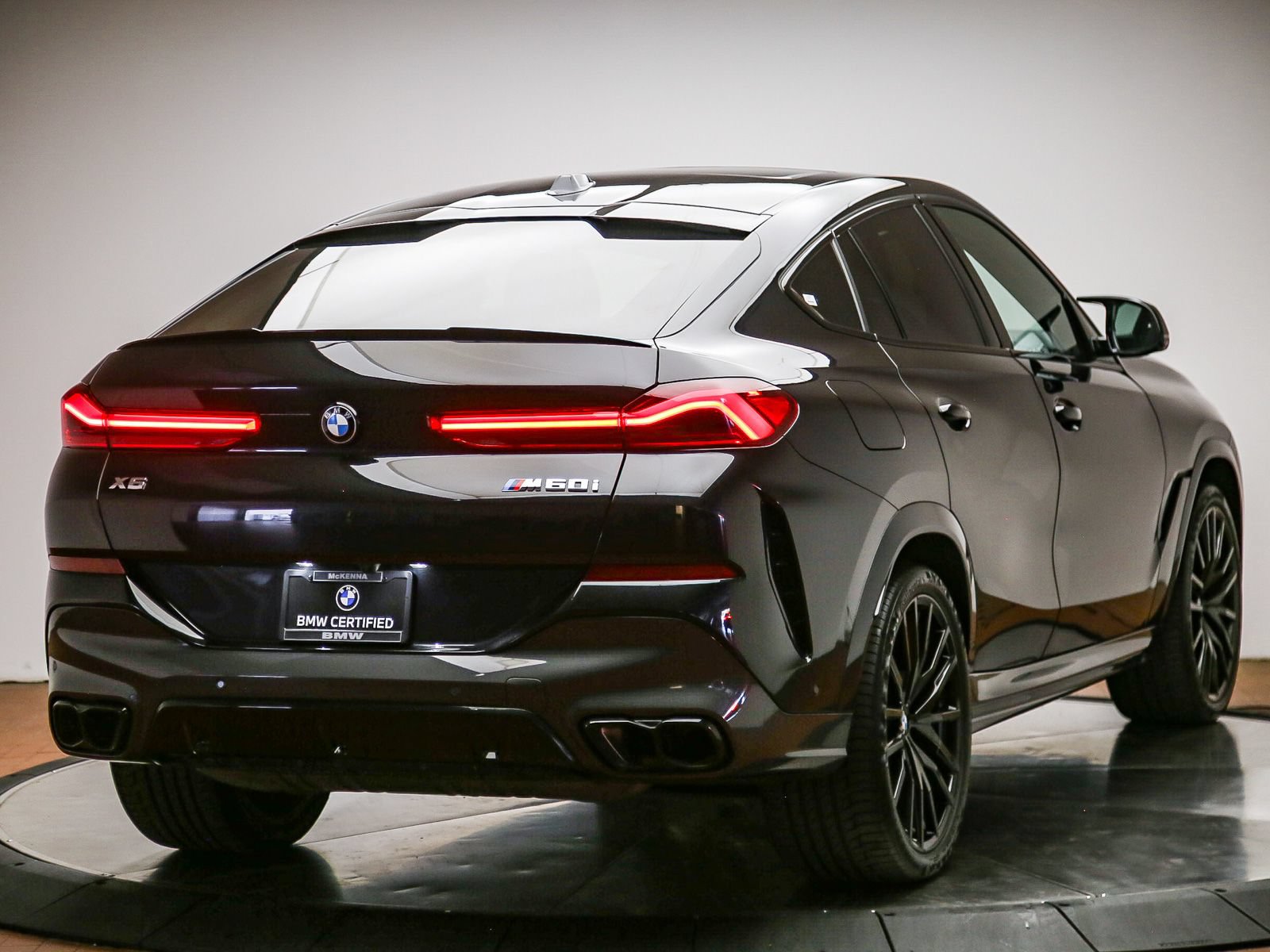 Certified 2024 BMW X6 M60i AWD/4WD image 5