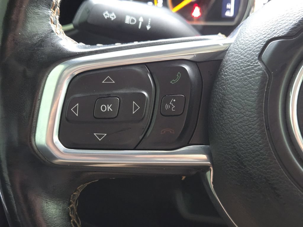 Used 2022 Jeep Gladiator Overland AWD/4WD image 29