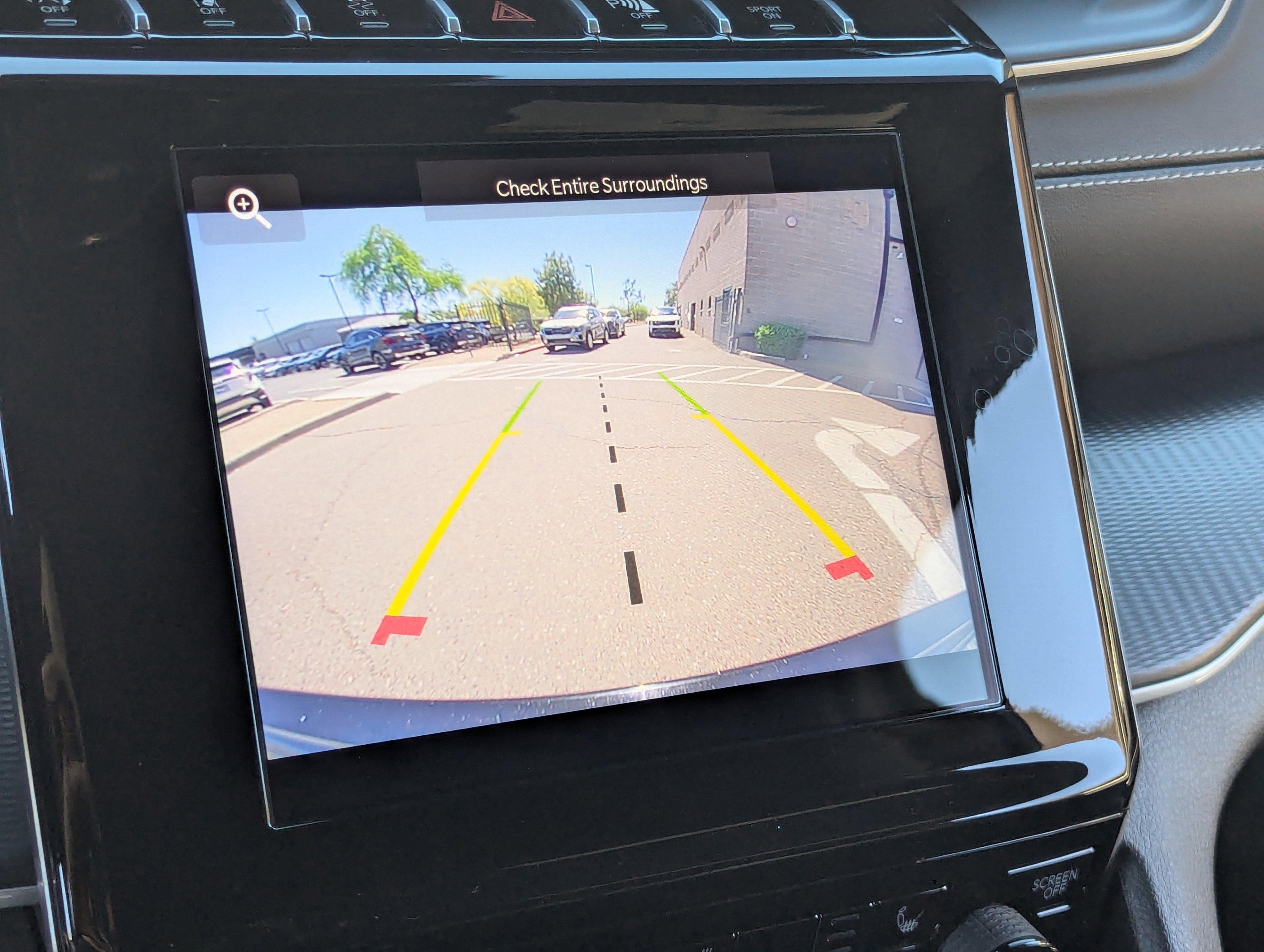 Used 2023 Jeep Grand Cherokee Altitude image 25