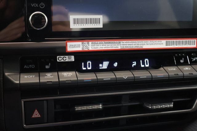New 2026 Toyota Camry SE AWD/4WD image 22