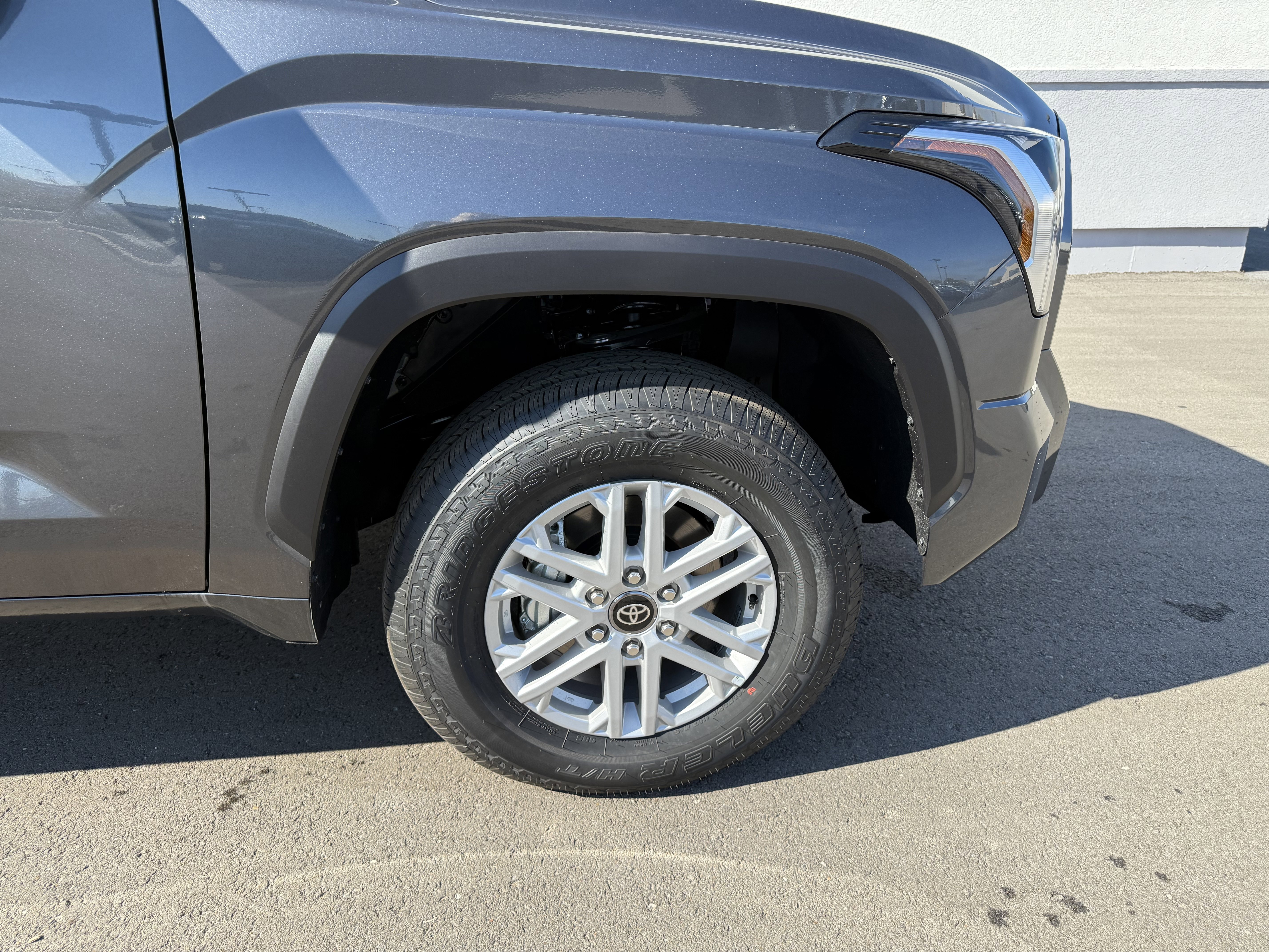 New 2026 Toyota Tundra SR5 image 3