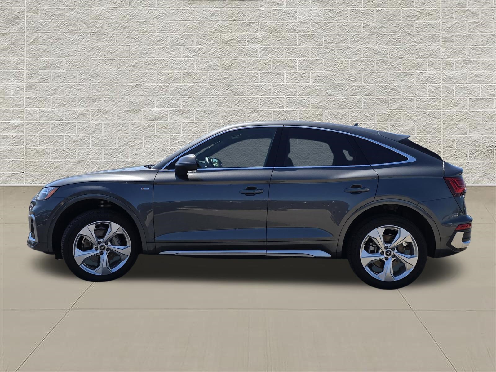 Used 2023 Audi Q5 2.0T Premium Plus w/ Premium Plus Package AWD/4WD image 4