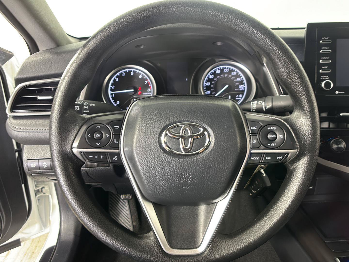 Used 2024 Toyota Camry LE FWD image 24