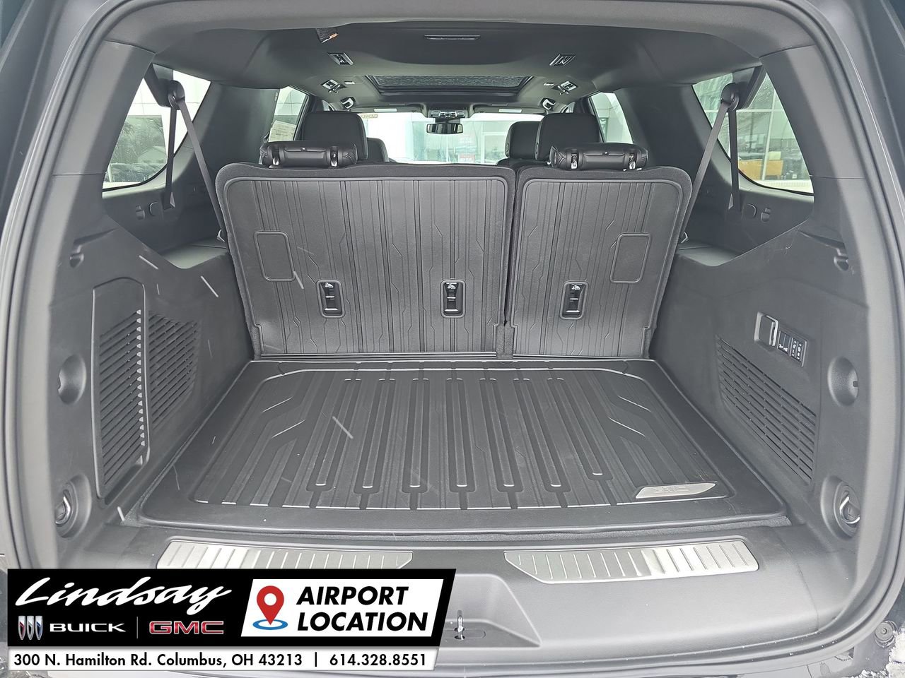 New 2026 GMC Yukon XL Denali w/ Sun & Power Step Package image 28