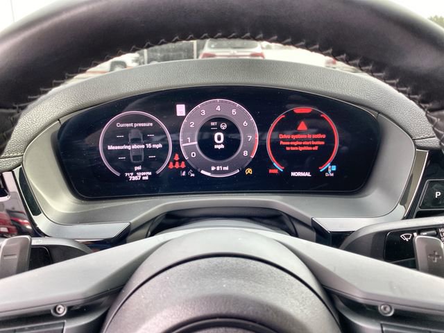 Used 2024 Porsche Panamera 4 image 3