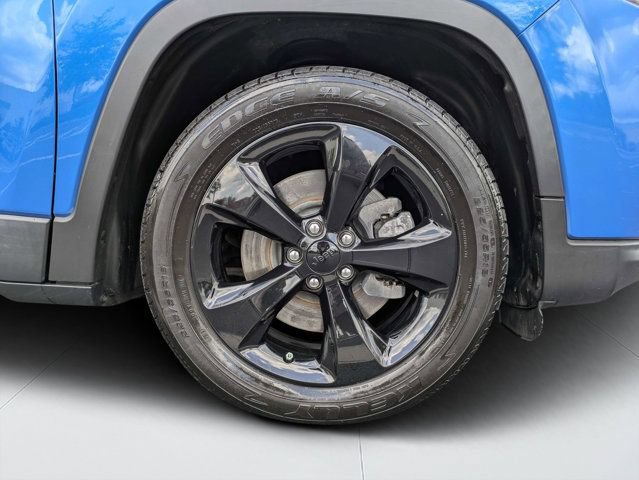 Certified 2021 Jeep Cherokee Latitude Plus FWD image 10