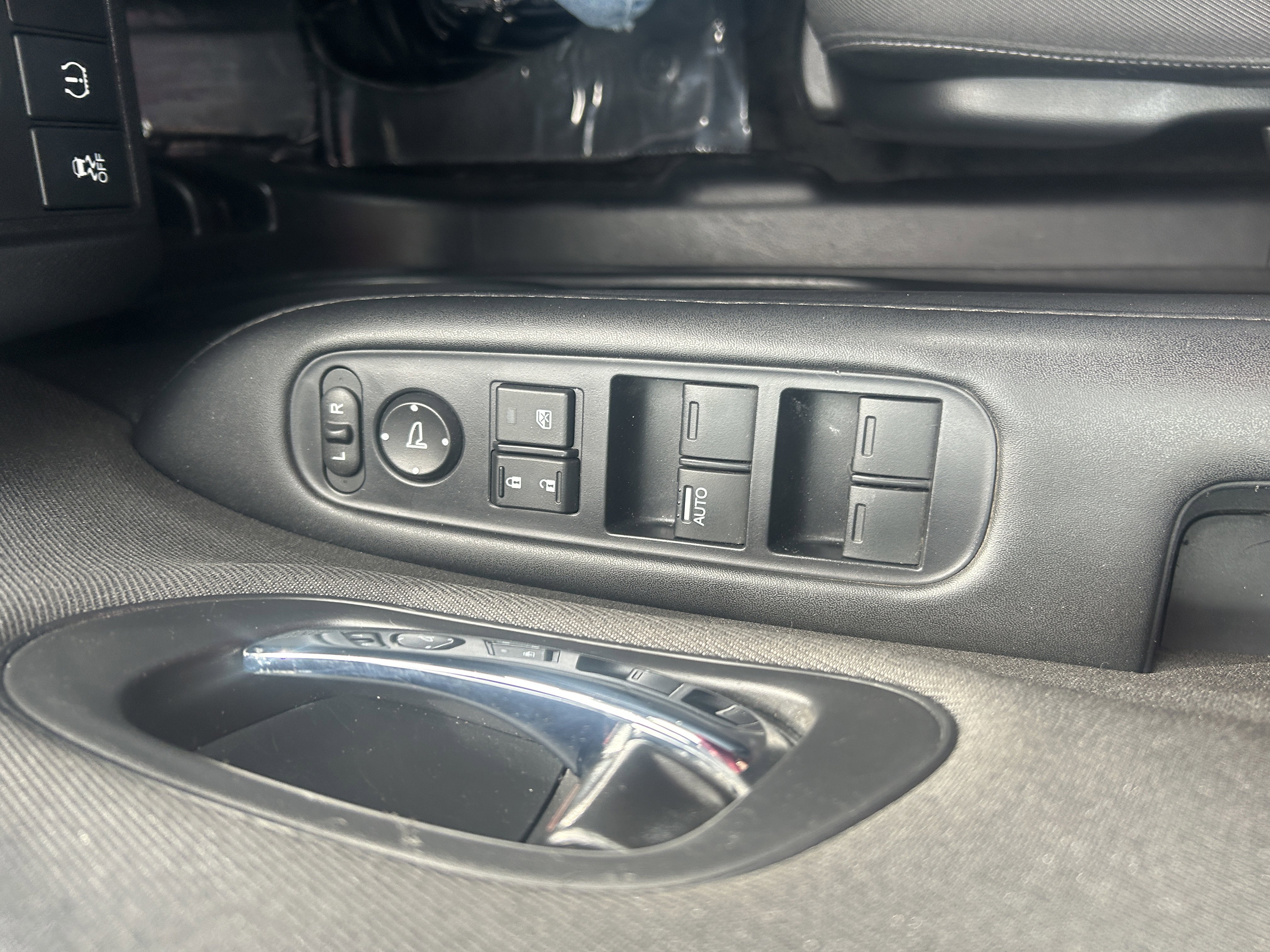 Used 2021 Honda HR-V Sport image 15