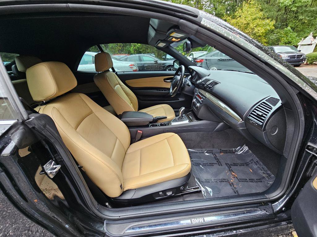 Used 2013 BMW 135i Convertible image 31