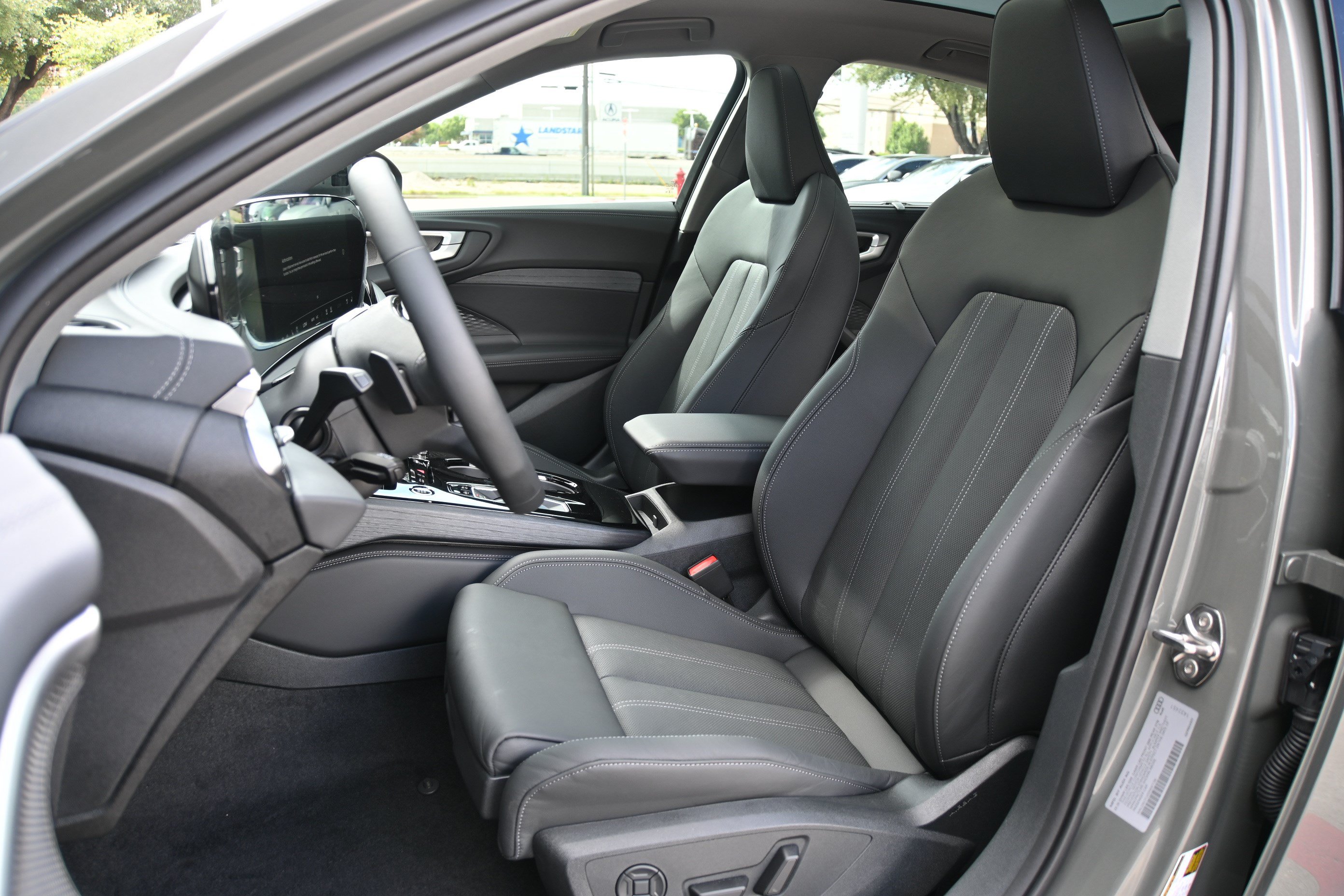 Used 2025 Audi A5 2.0T Premium Plus w/ Premium Plus AWD/4WD image 15
