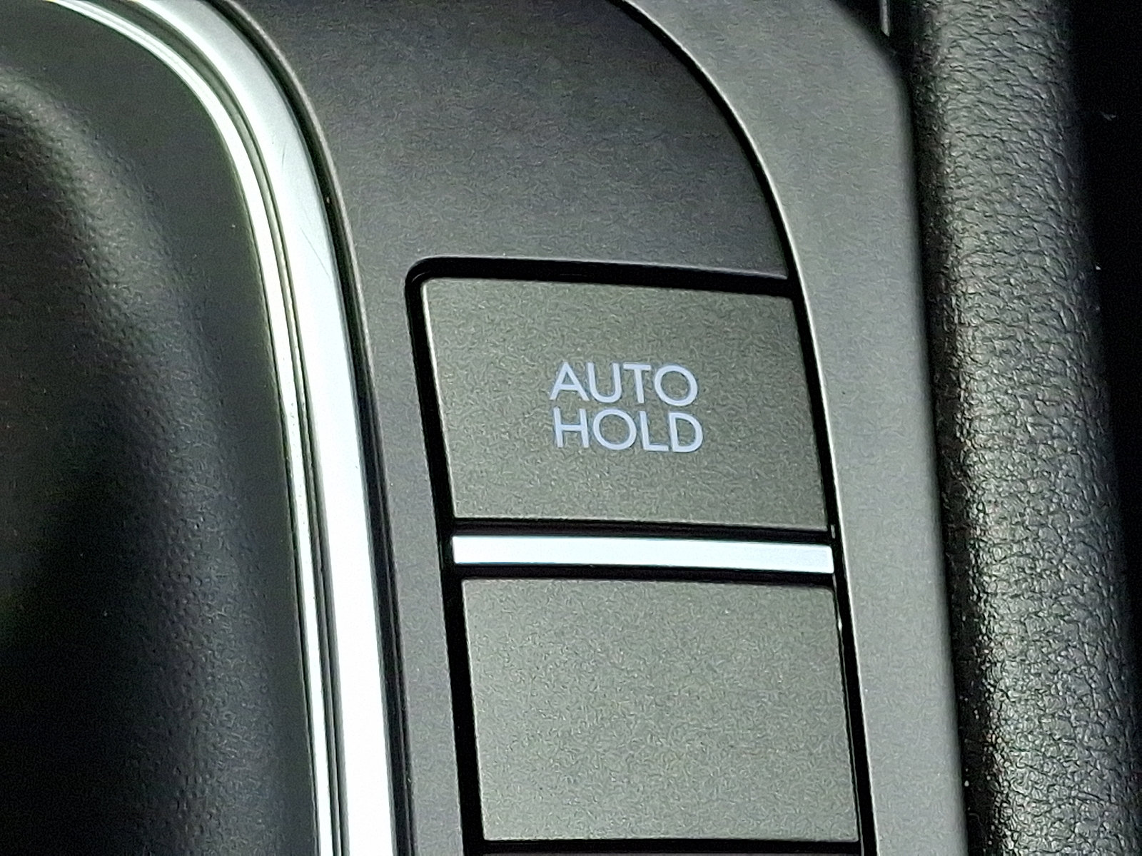 Used 2024 Hyundai Kona SEL FWD image 24