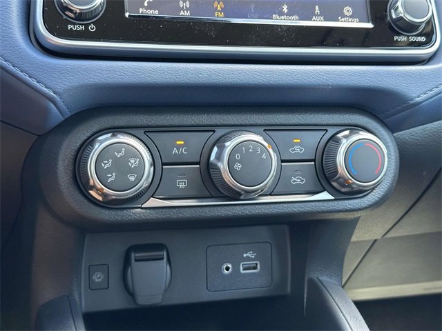 New 2025 Nissan Versa SV w/ Trunk Package image 21