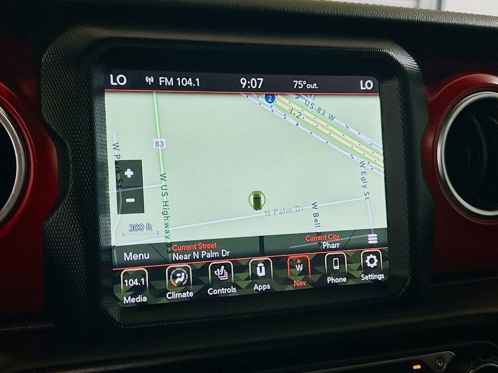 Used 2022 Jeep Wrangler Unlimited Rubicon w/ Cold Weather Group image 11