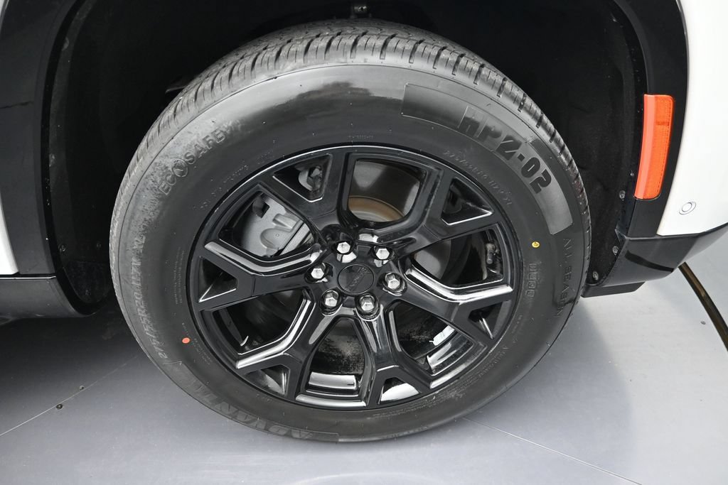 Used 2023 Jeep Wagoneer Series II RWD image 9