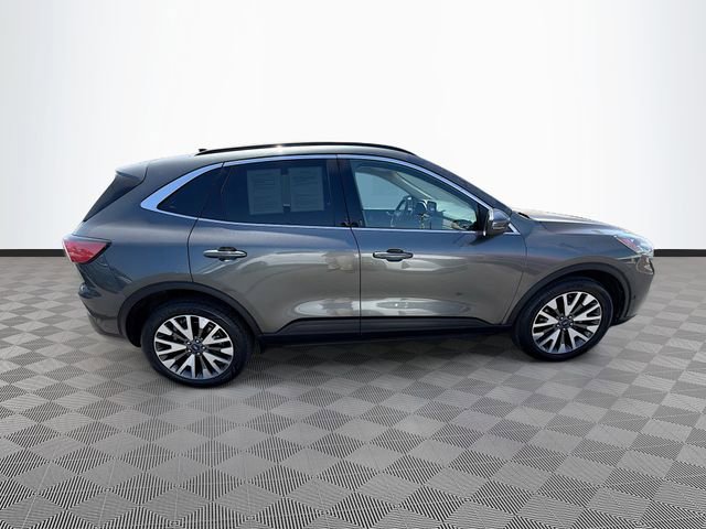 Used 2020 Ford Escape Titanium AWD/4WD image 8