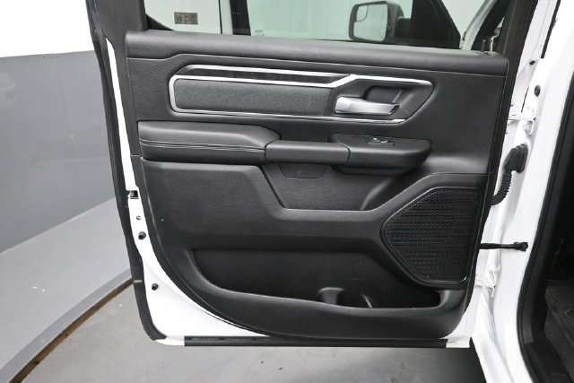 Used 2022 RAM 1500 Big Horn AWD/4WD image 14