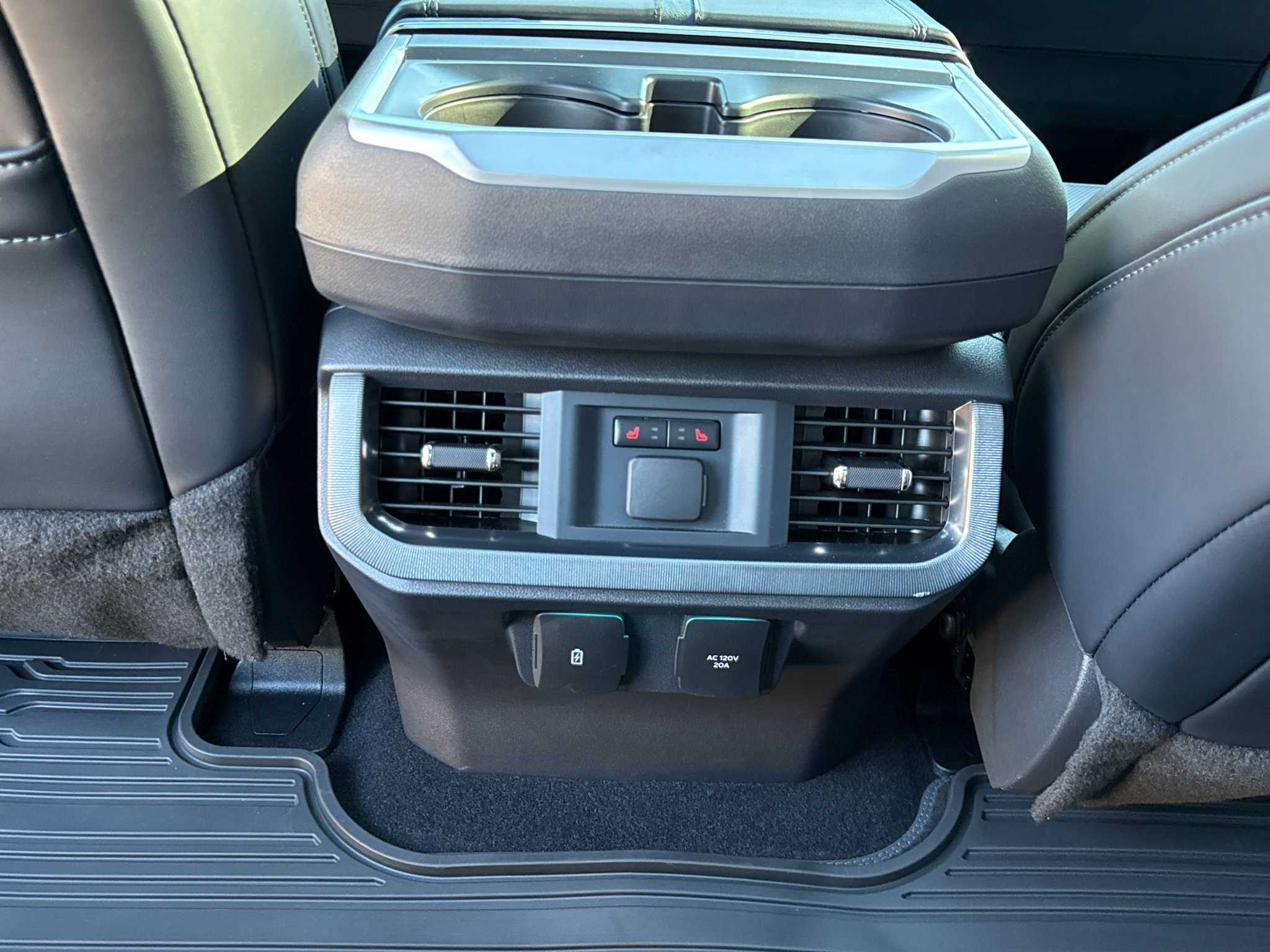 Certified 2025 Ford F150 Platinum AWD/4WD image 26