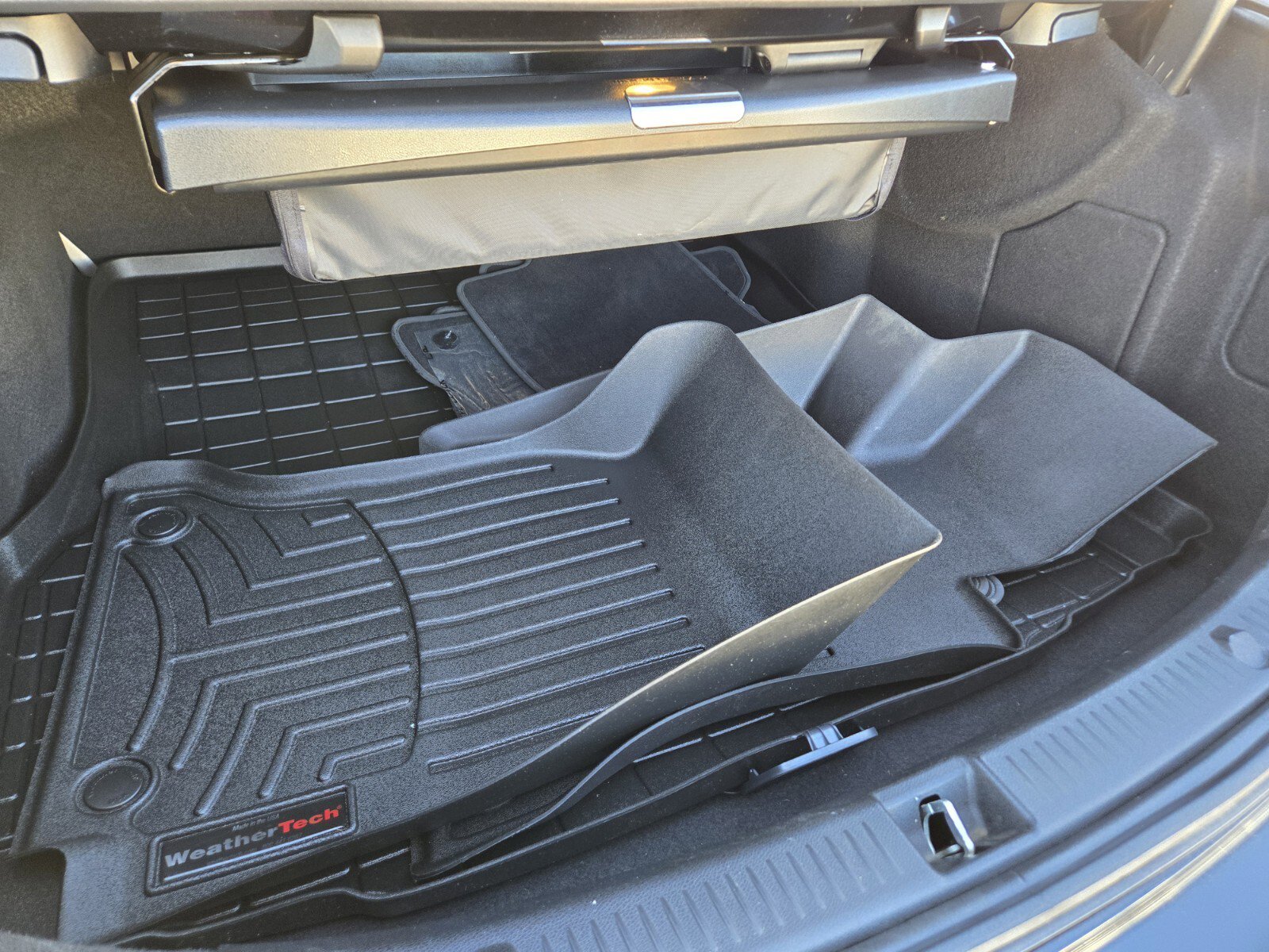 Used 2020 Mercedes-Benz E 350 Sedan image 13