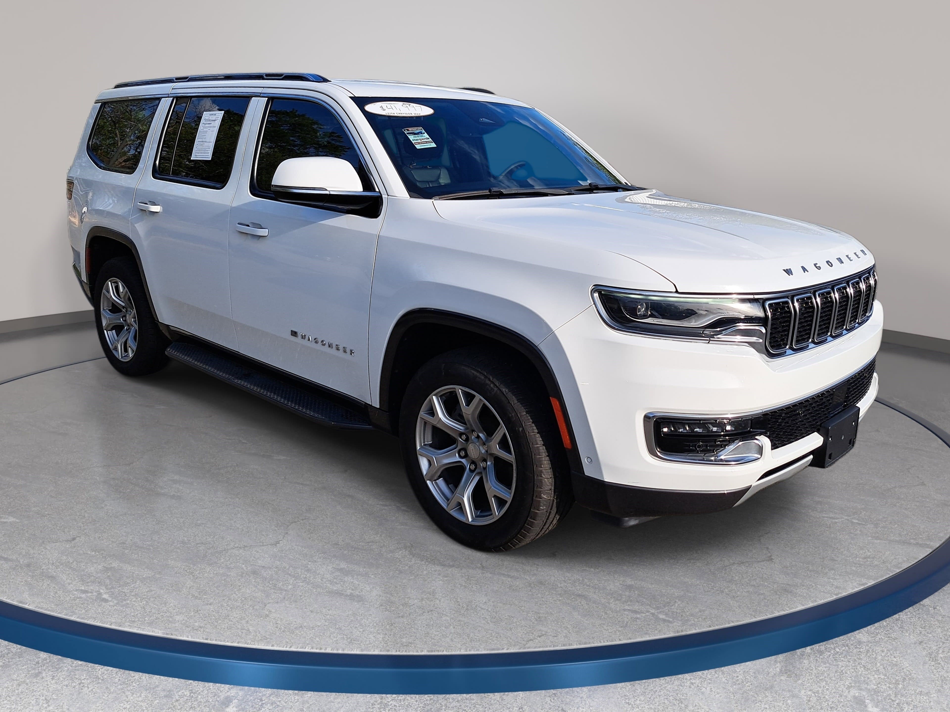 Used 2022 Jeep Wagoneer Series II AWD/4WD image 3