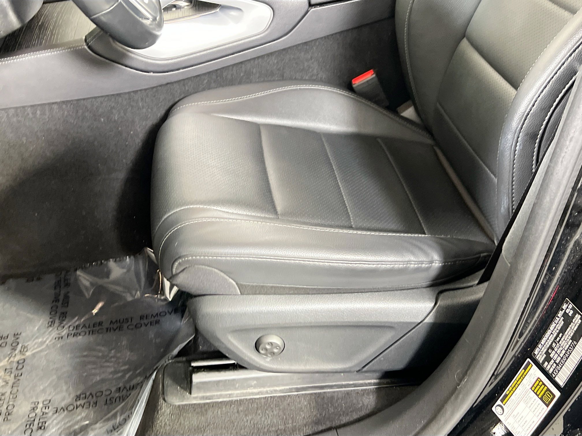 Used 2023 Mercedes-Benz GLE 350 4MATIC w/ AMG Line Exterior image 20